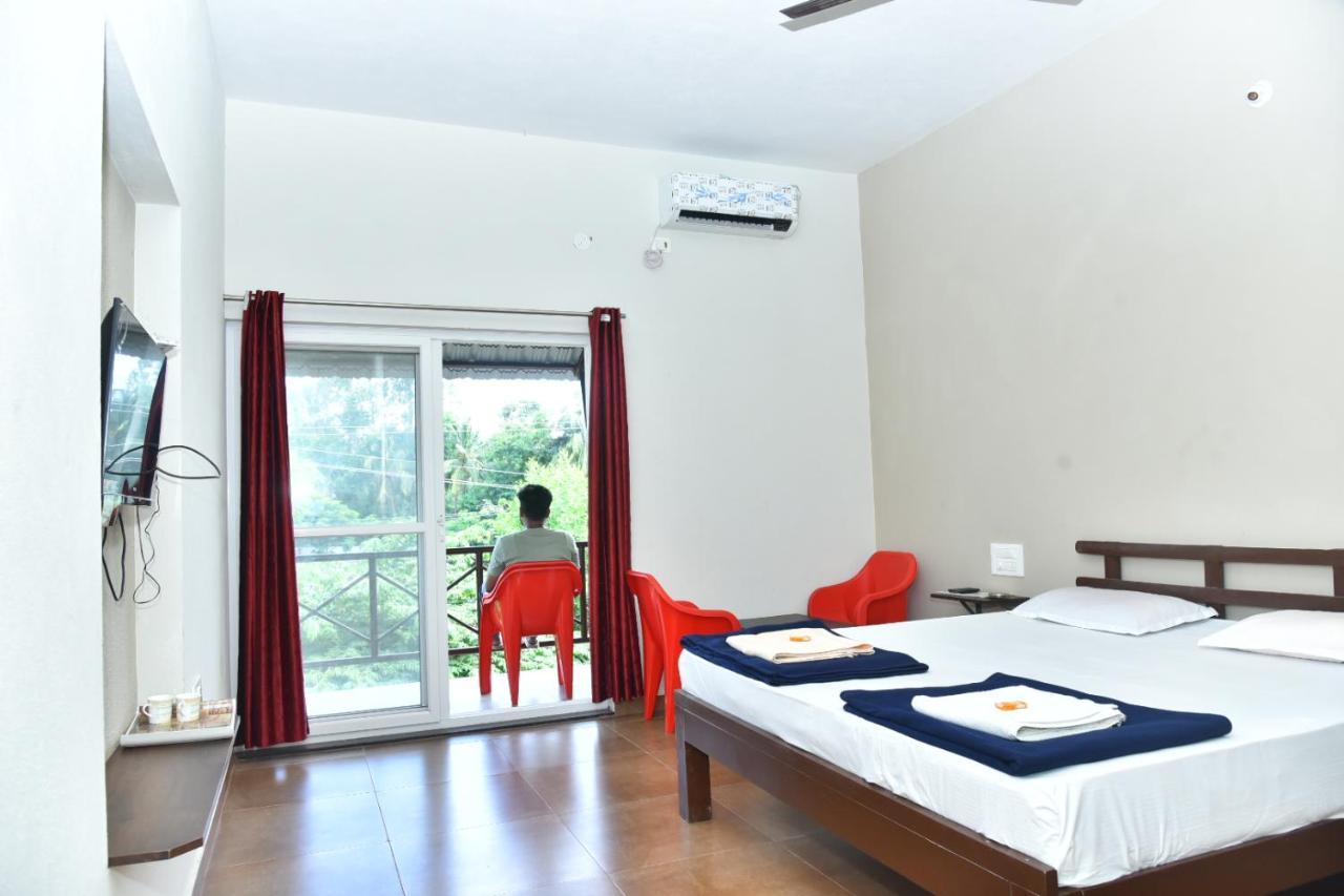 3Season Resort Hampi Bilik gambar